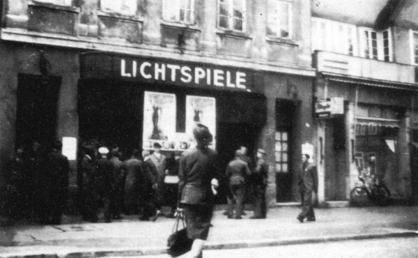 Die Lichtspiele in der Langen Straße 55 im Jahr meiner Geburt